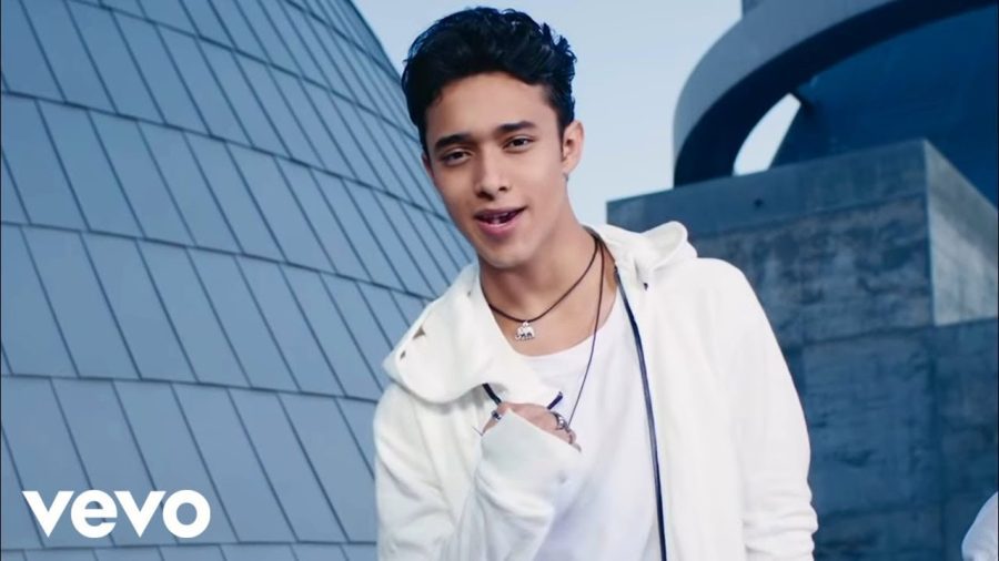 Canciones-de-CNCO | Slow Radio