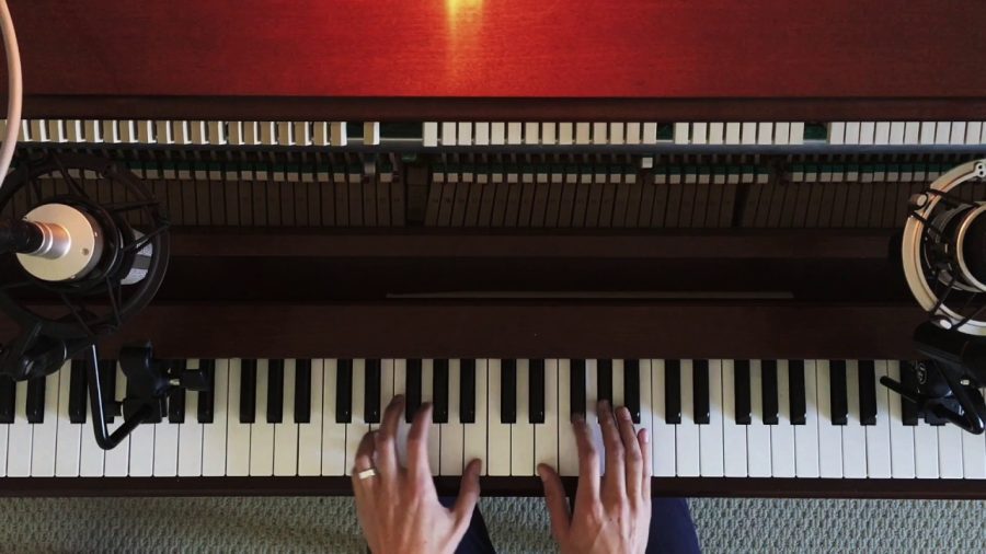 La-Serenidad-de-Goldmund-Piano-que-Transporta-a-Otros-Mundos | Slow Radio