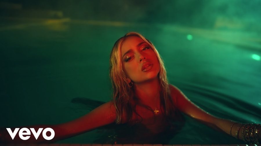 canciones de ana mena en italiano