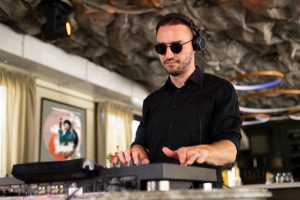 Empresas de sonido profesional fortalecen la organización técnica de eventos modernos